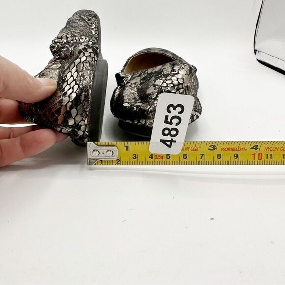 BCBG Paris Magie Metallic Stretch Ballet Flat 8 - Picture 11 of 11